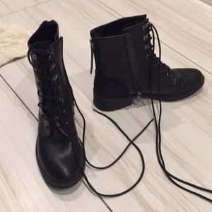 Worn 1x Circus sam Edelman  embellished boots